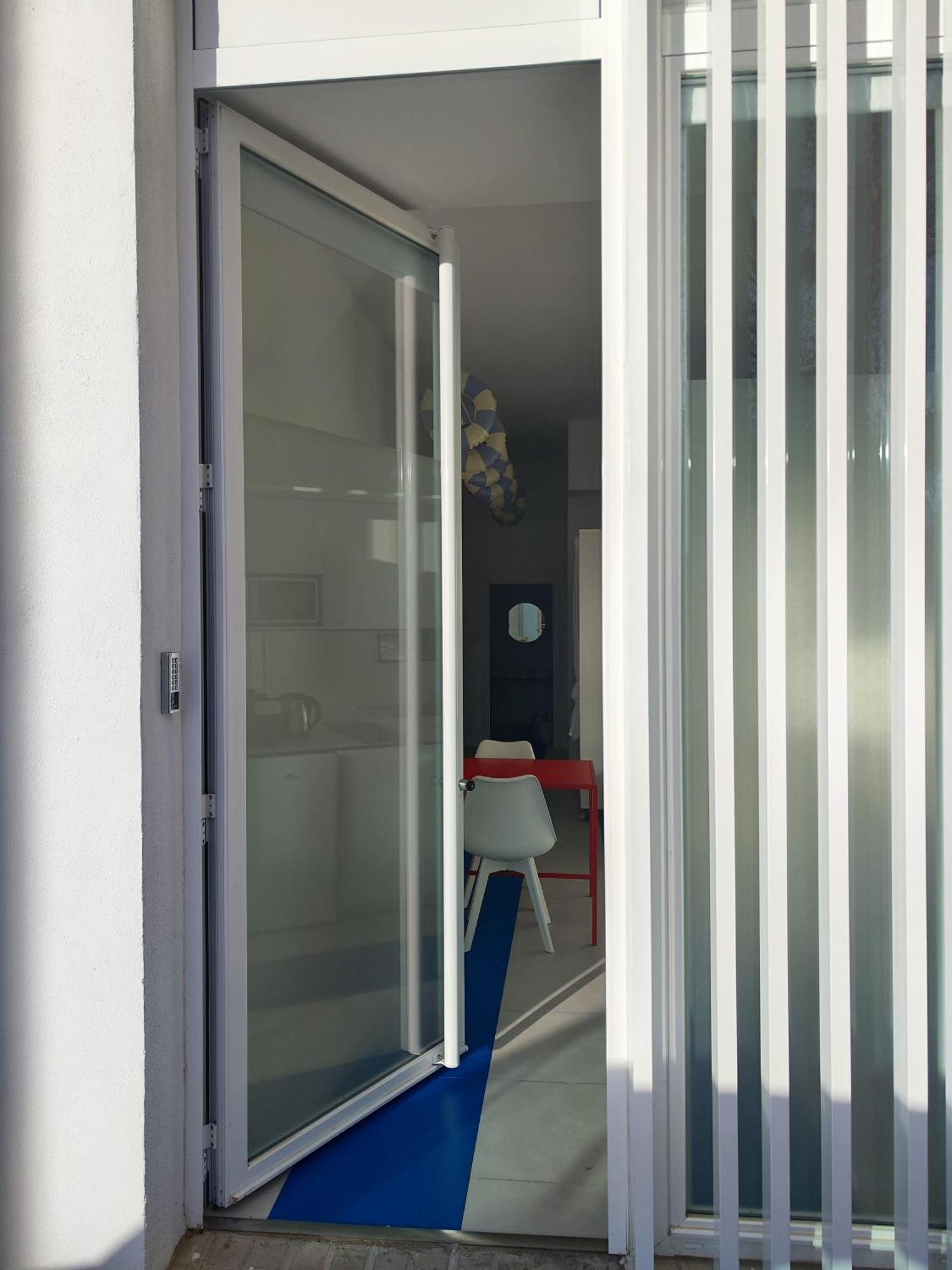 Carisan1 6 Min To Modern Bright Appartement *